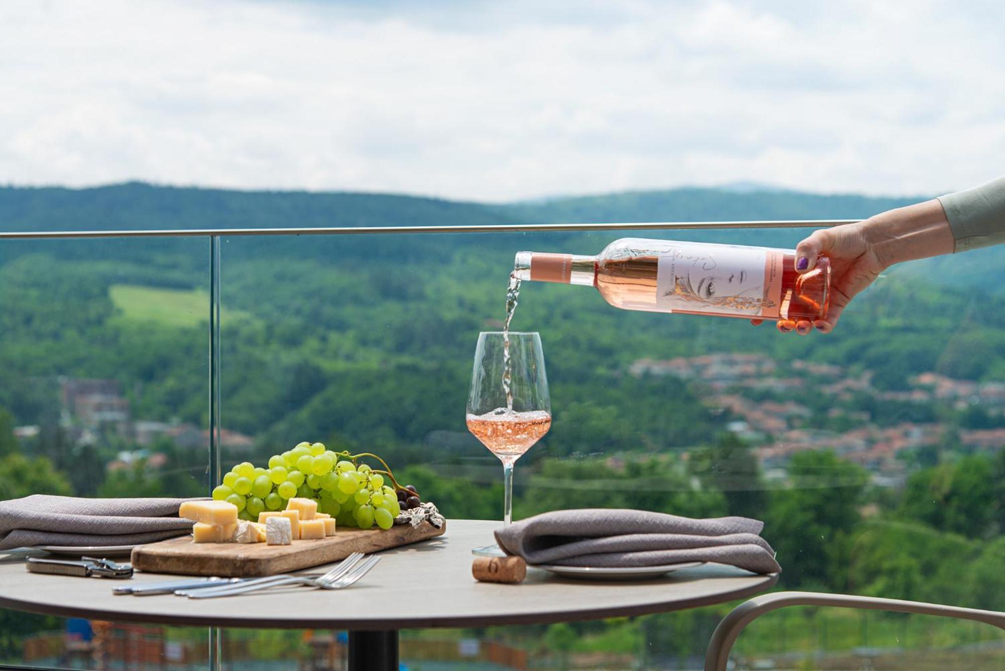 Wine & Spa Hotel Chukara تريفنا المظهر الخارجي الصورة